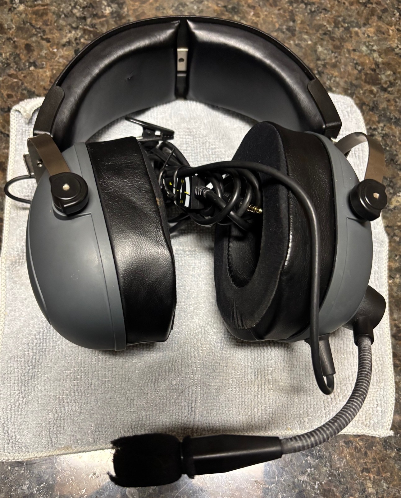 Thrustmaster T-Flight U.S. Air Force Edition Multi-Platform Gaming Headset
