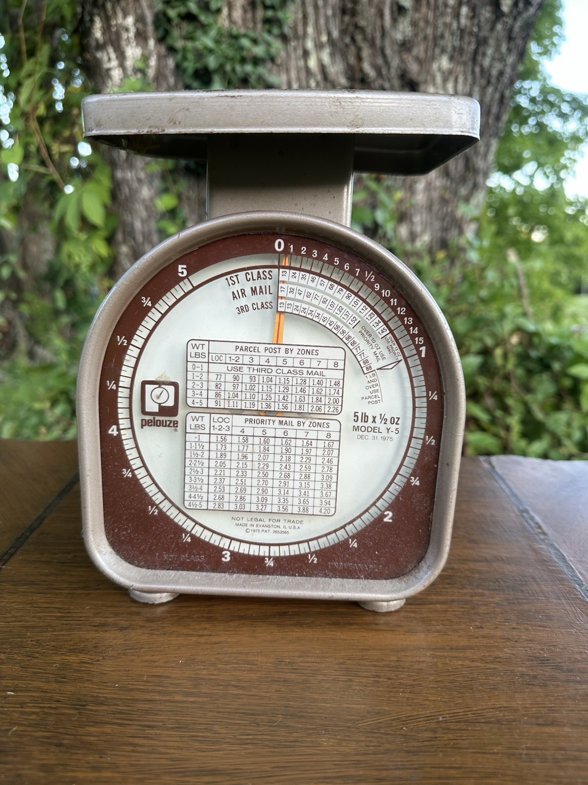Vintage Pelouze Y-5 Postal Scale 5 lb x 1/2 oz USPS Mail Scale 1975 Mid Century