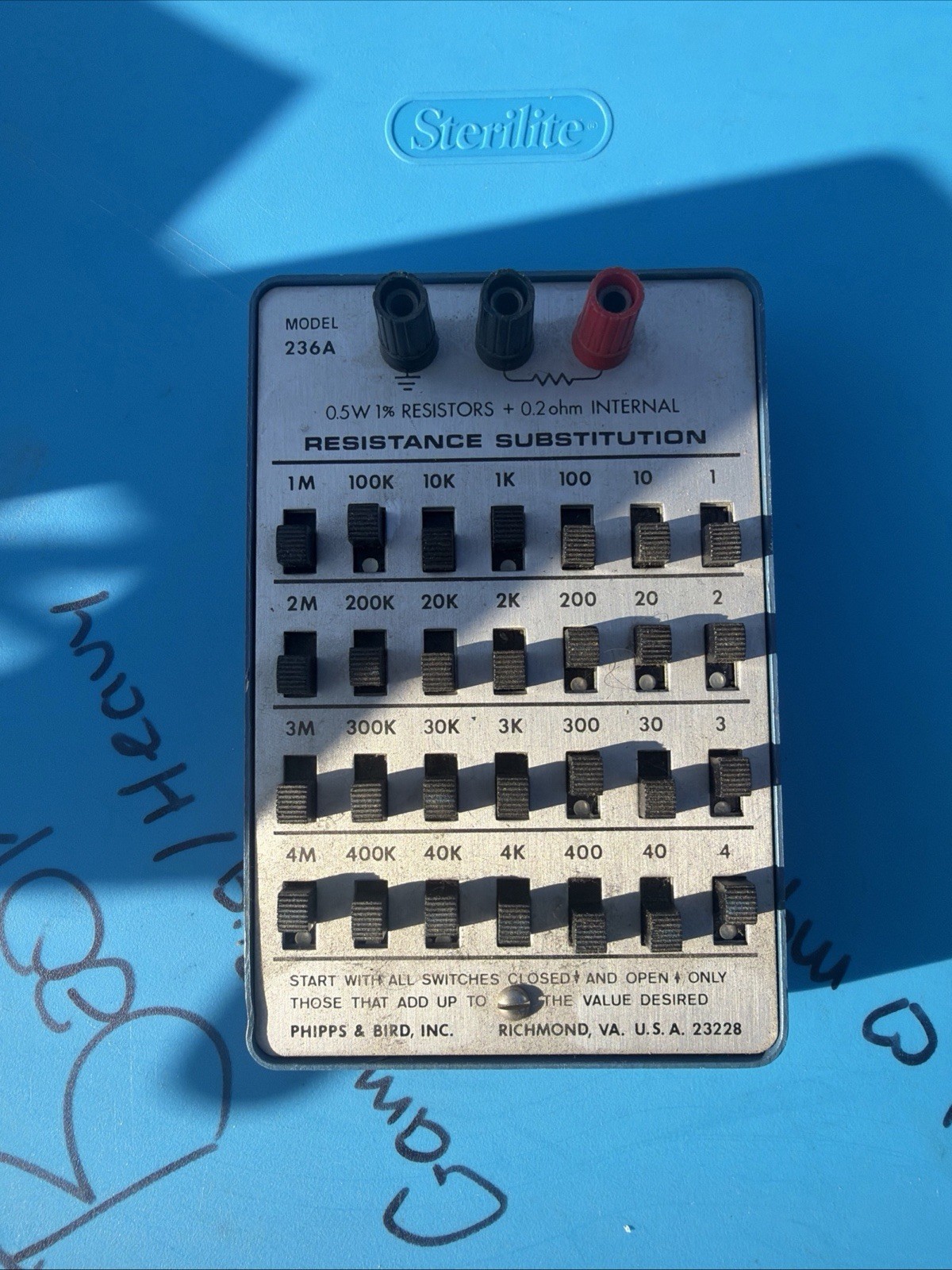 Phipps & Bird 236A Resistance Substitution Box 0.5 Watt 1% Resistors