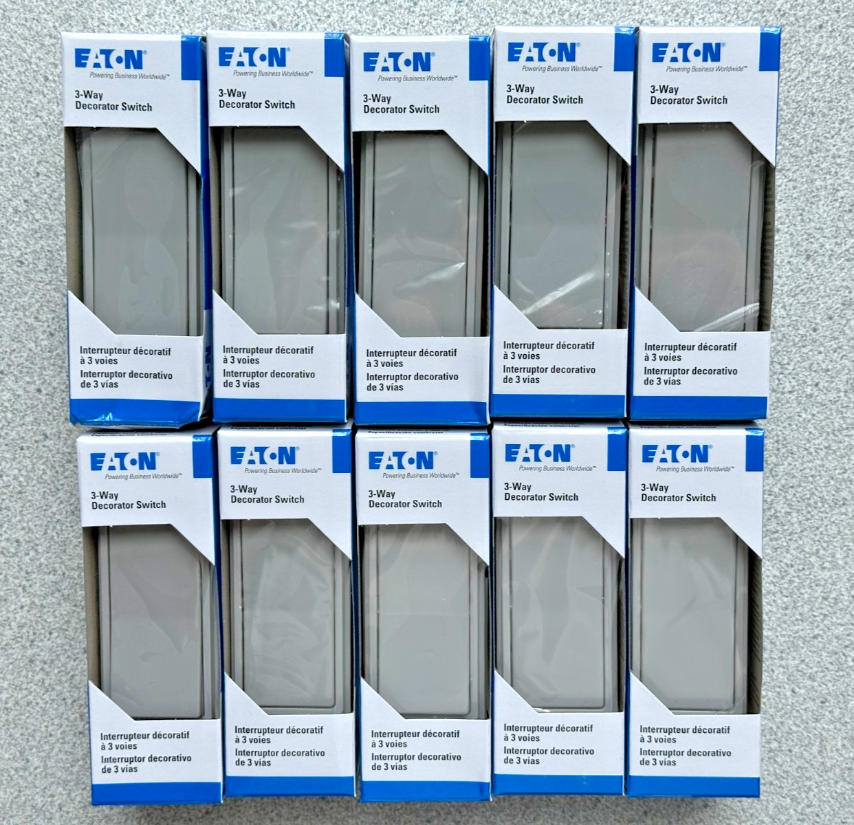 NEW LOT OF 10 EATON 7623GY Gray Decorator 3-Way Rocker Light Switch 20A 120/277V