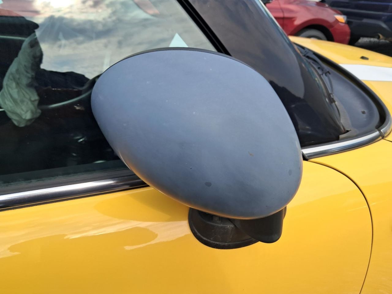 MINI 1 2008 Glove Box 4794579