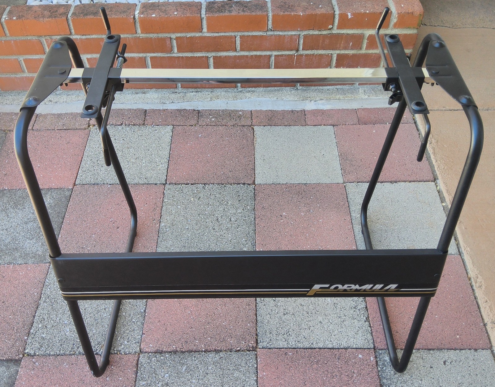 Adjustable Table Style Electronic Keyboard Stand. Fits Most Portable Keyboards