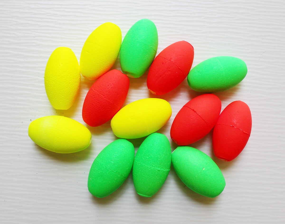 LOT OF 20 COMAL TACKLE Oval Floats Rigging Fishing Tackle 1.5" Mixed Colors