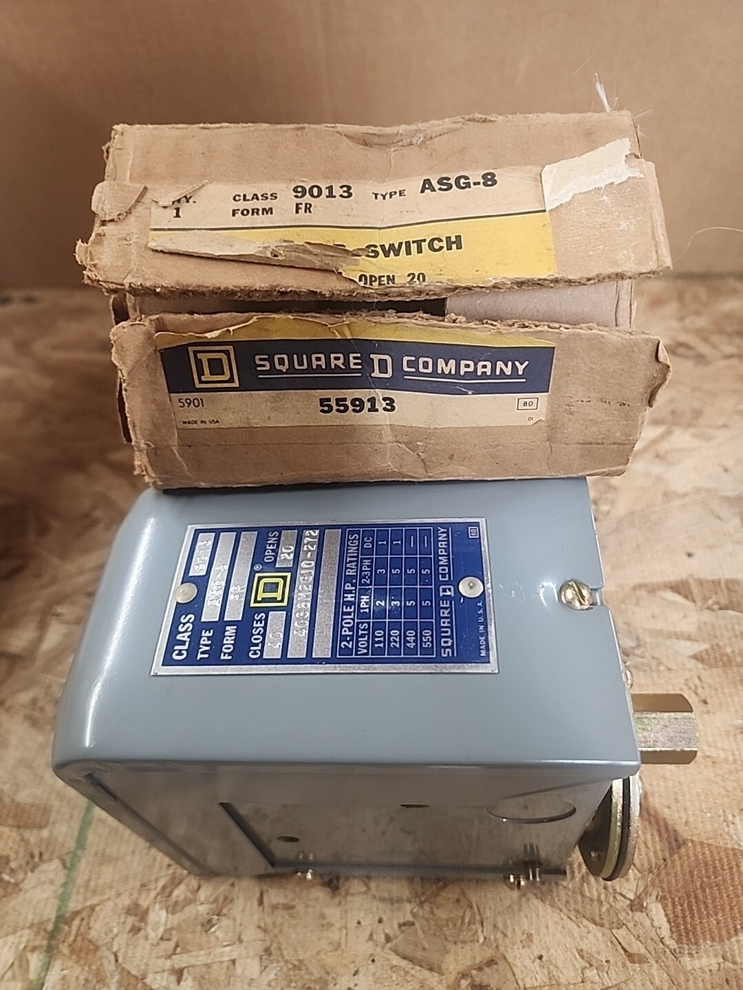 NOS Square D 9013 ASG-8 Pressure Switch 40/20 PSI New Open Box USA Made