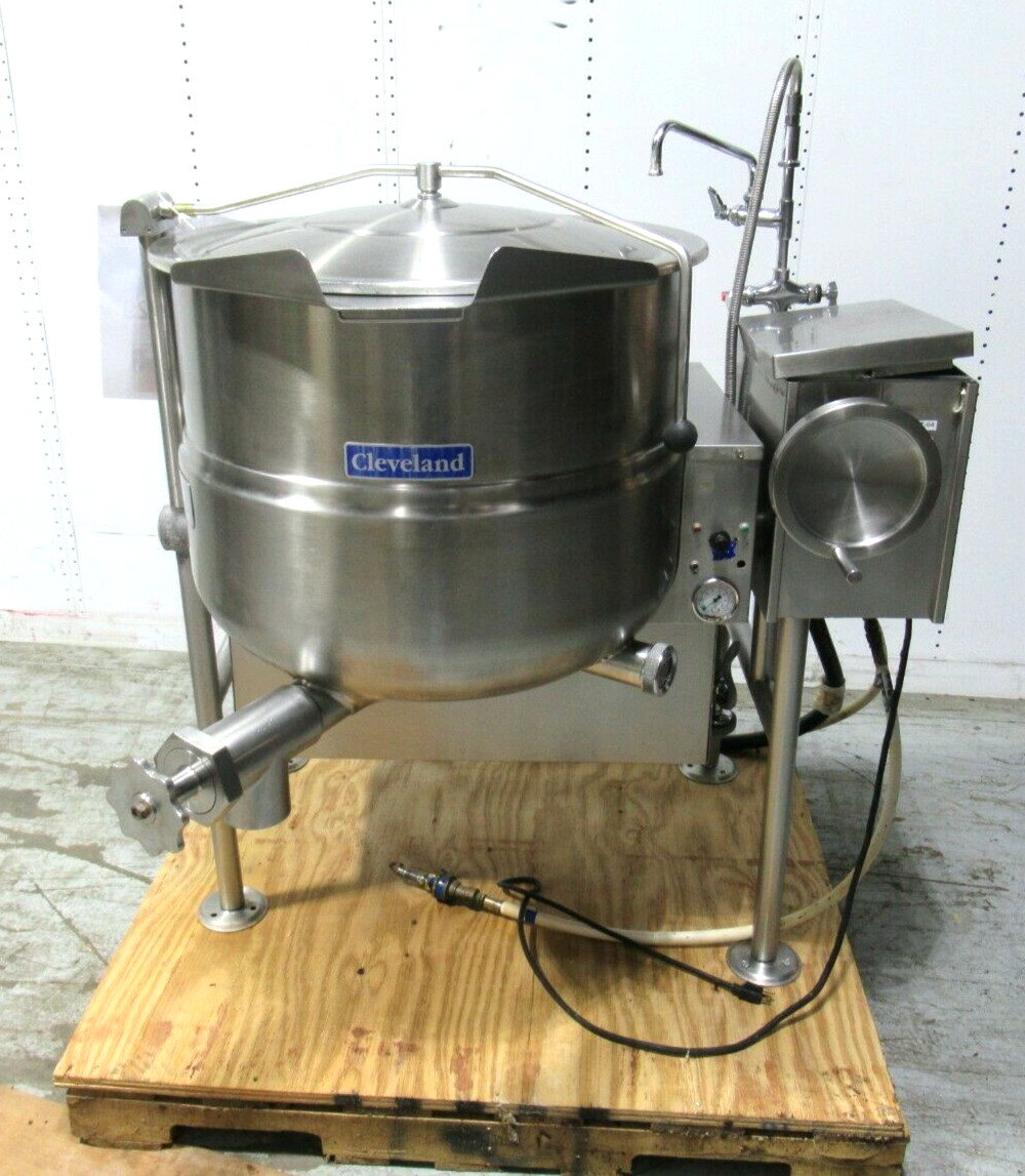 Cleveland KGL-40-T Natural Gas 40 Gal 2/3 Steam Jacketed Tilting Kettle