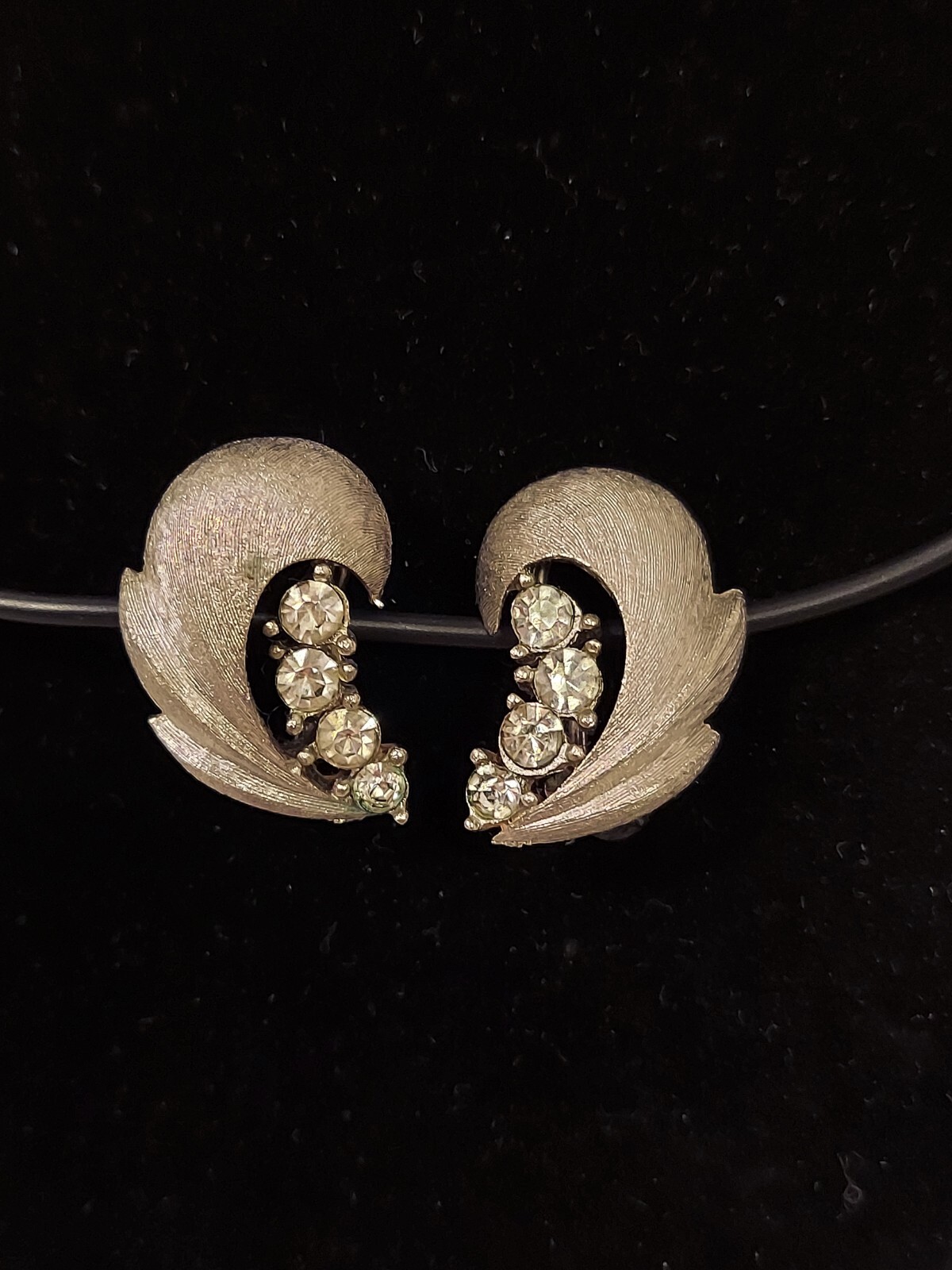 Vintage Silvertone Rhinestones Clip On Earrings