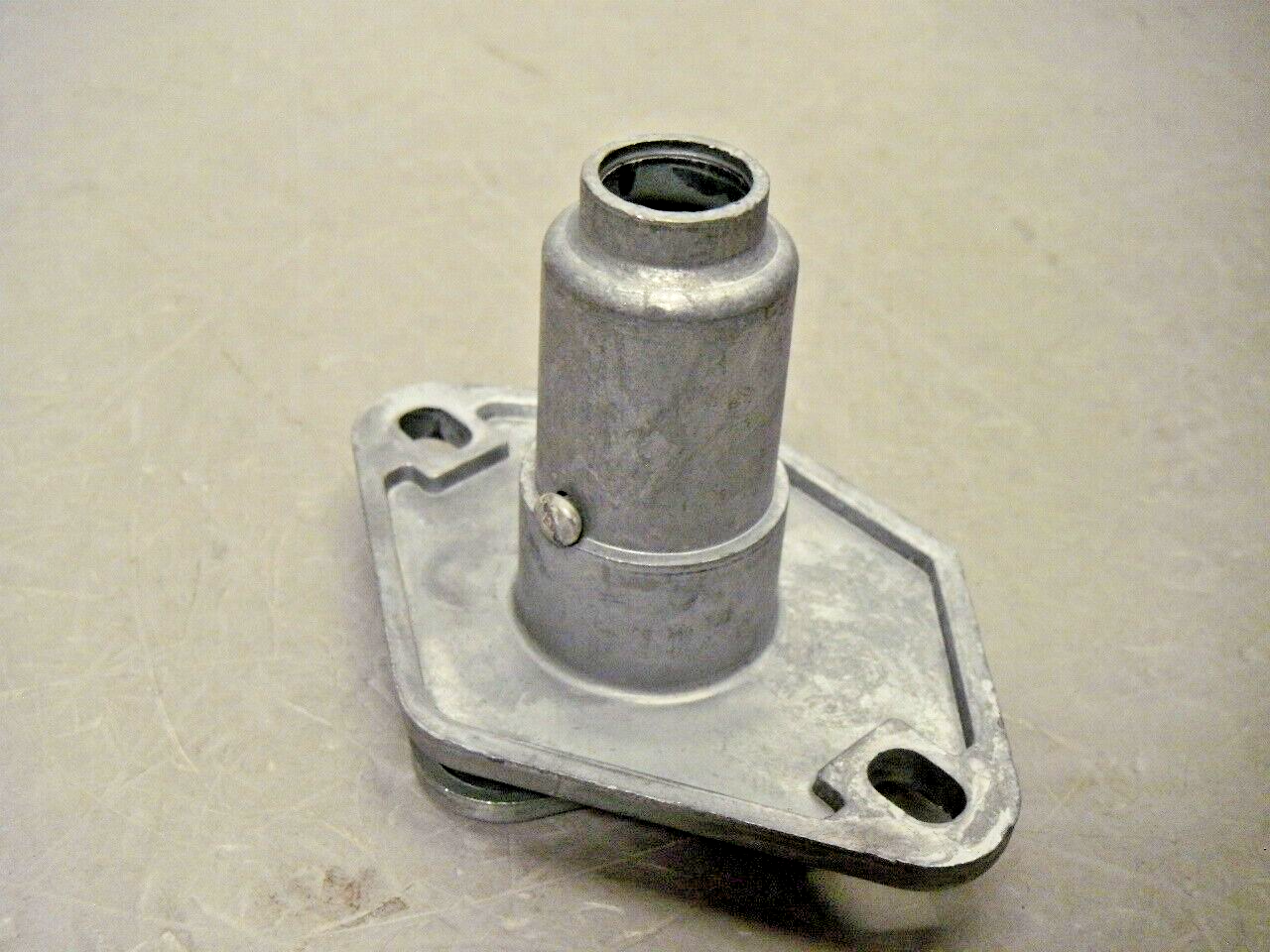 Pollak 11404 Zinc Plated 4-way Round Connector Socket