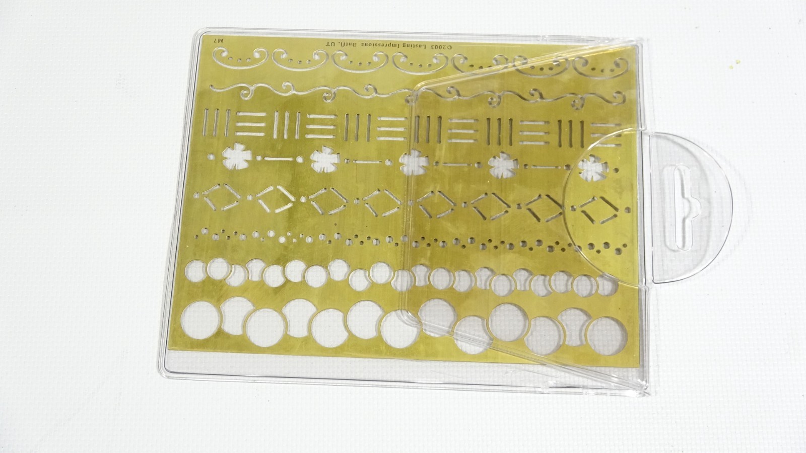 Borders & Edges - Lasting Impressions Embossing Stencil Template M7 - 2003