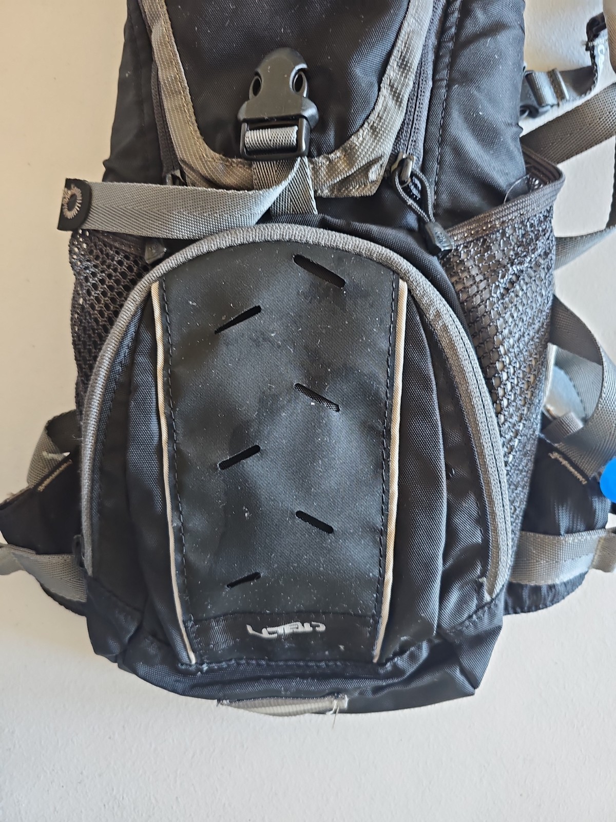 Camelbak LOBO Hydration Hiking Backpack Daypack + UNUSED Bladder | Cleaned