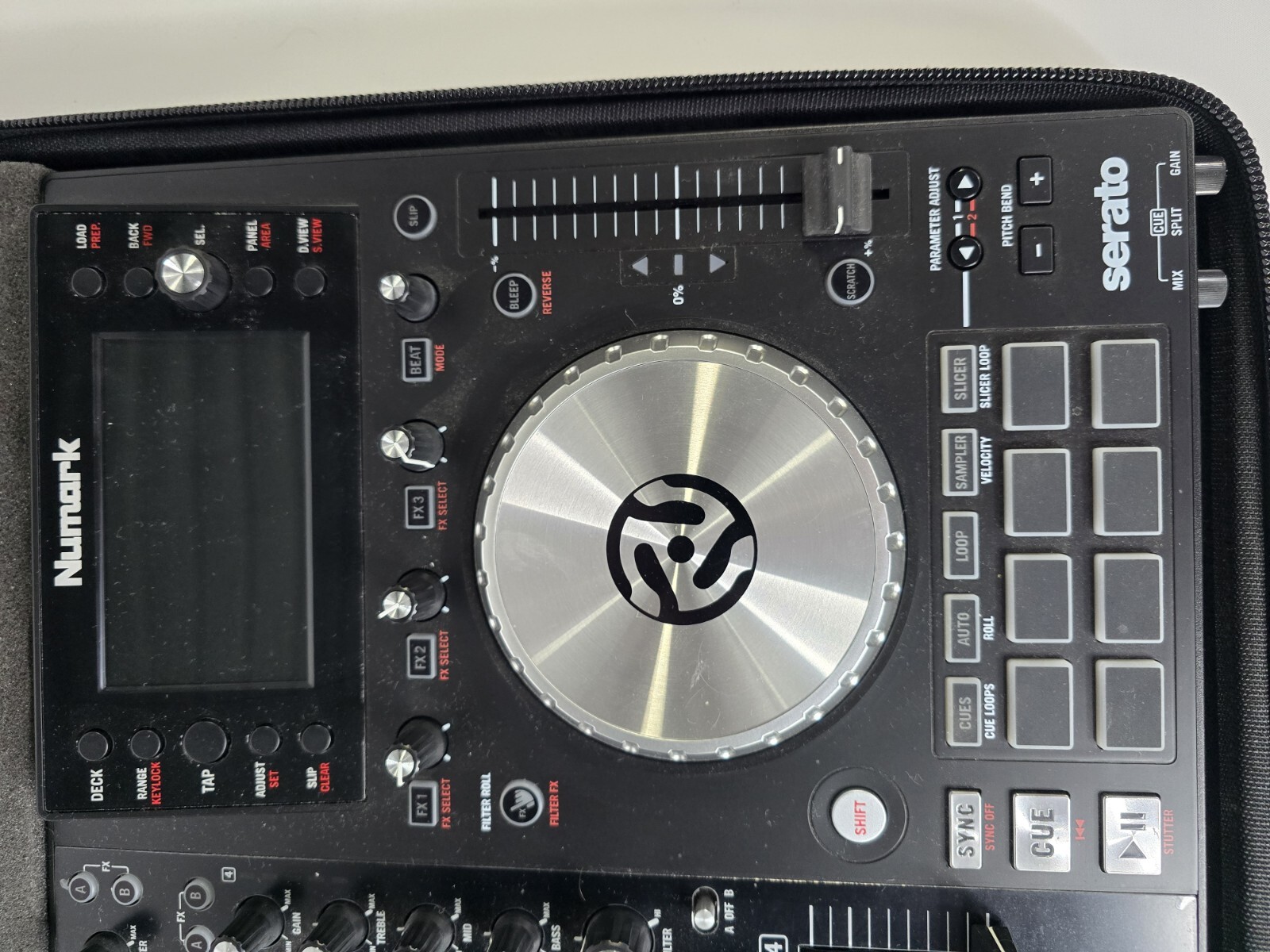 Numark Nv Dj Controller With Carry Case