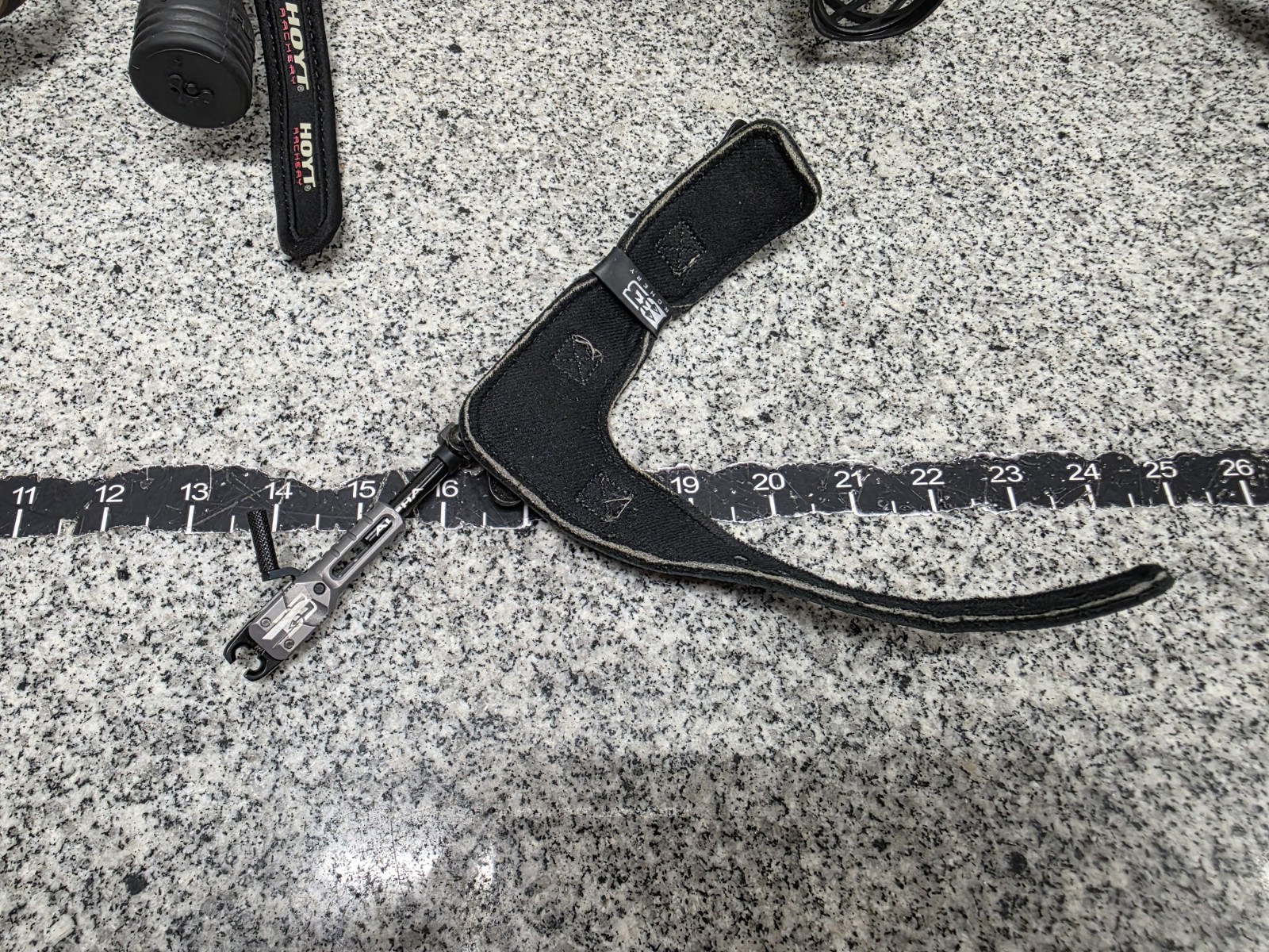 Hoyt Torrex 1275810 Compound Bow RH 60-70lb