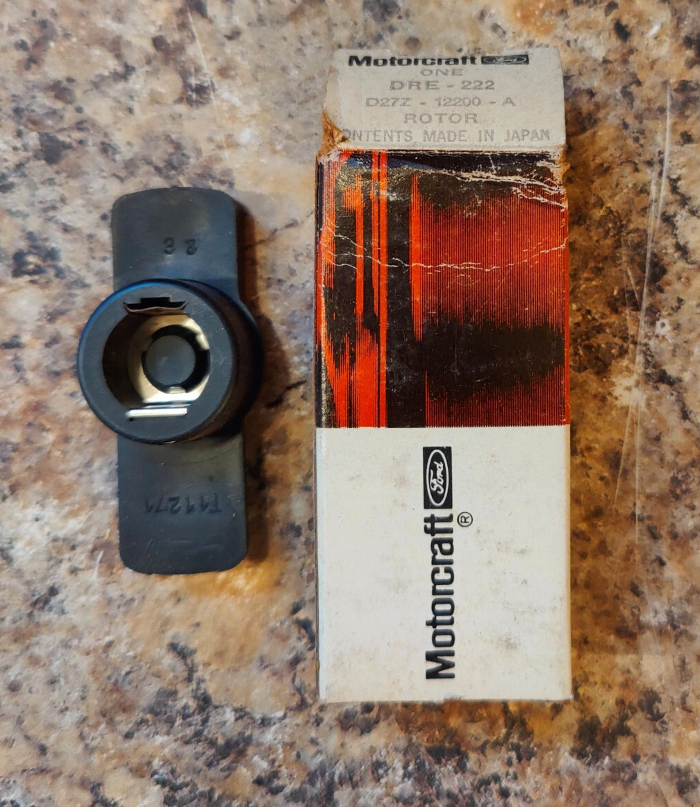 OEM NOS Motorcraft Rotor # D27Z-12200-A / Fits 1972-1982 Ford