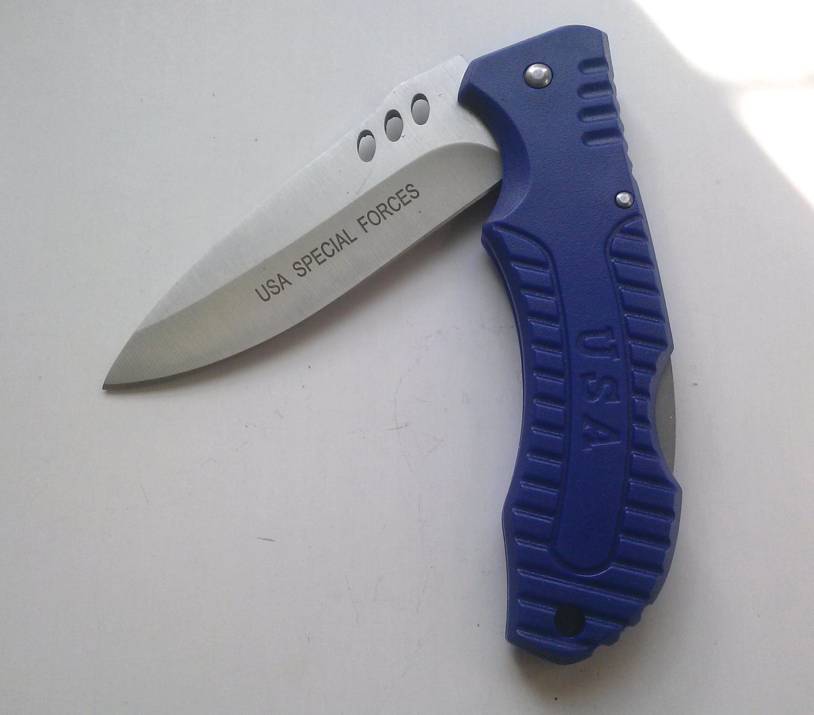 Knife-True Blue II By Frost Cutlery-3 1/2 Inch Blade-Lock Back