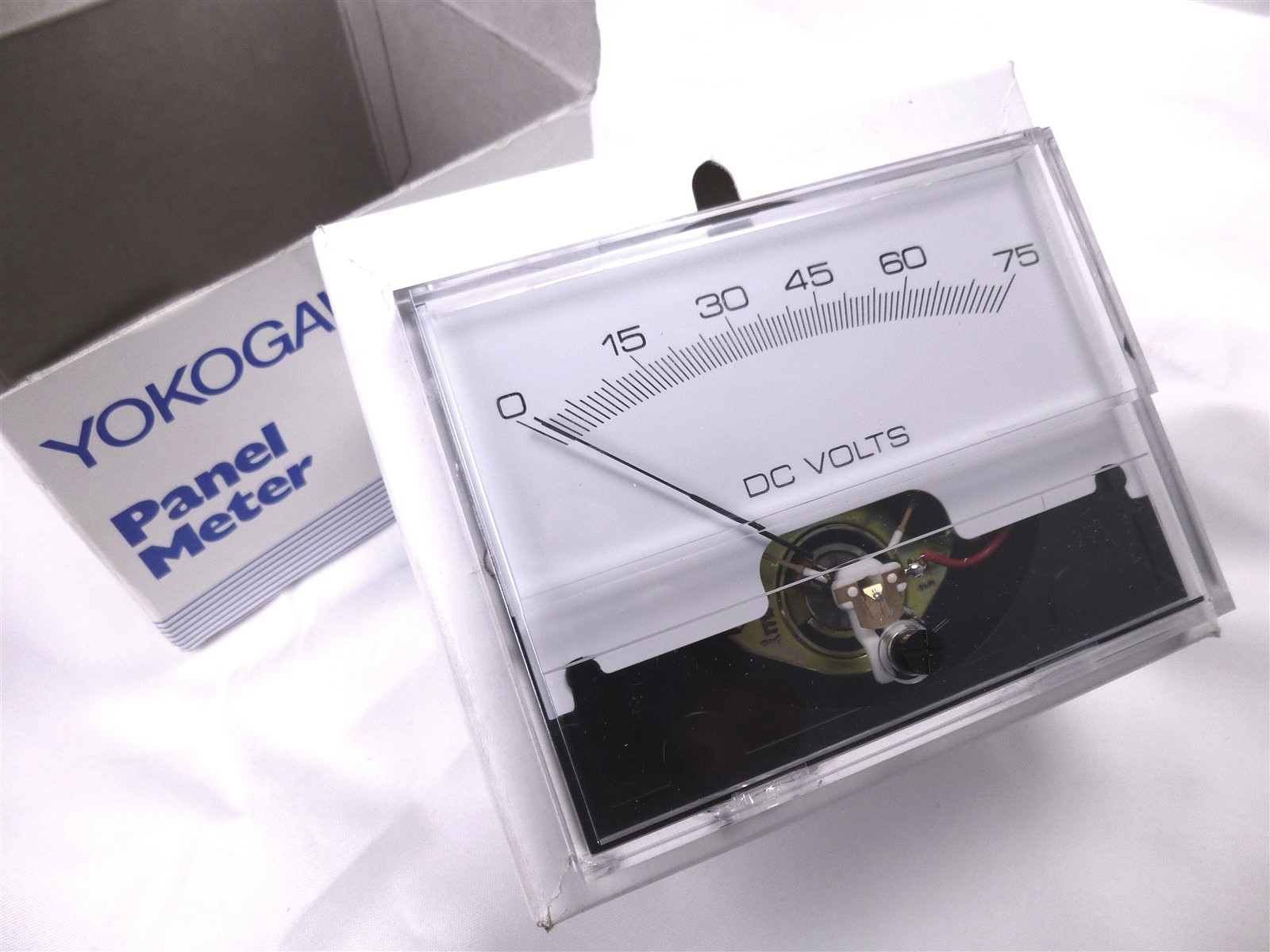 Yokogawa 3.5" Panel 75Vdc DC Voltmeter Part # 2944-864-00 w/ Zero Adjuster