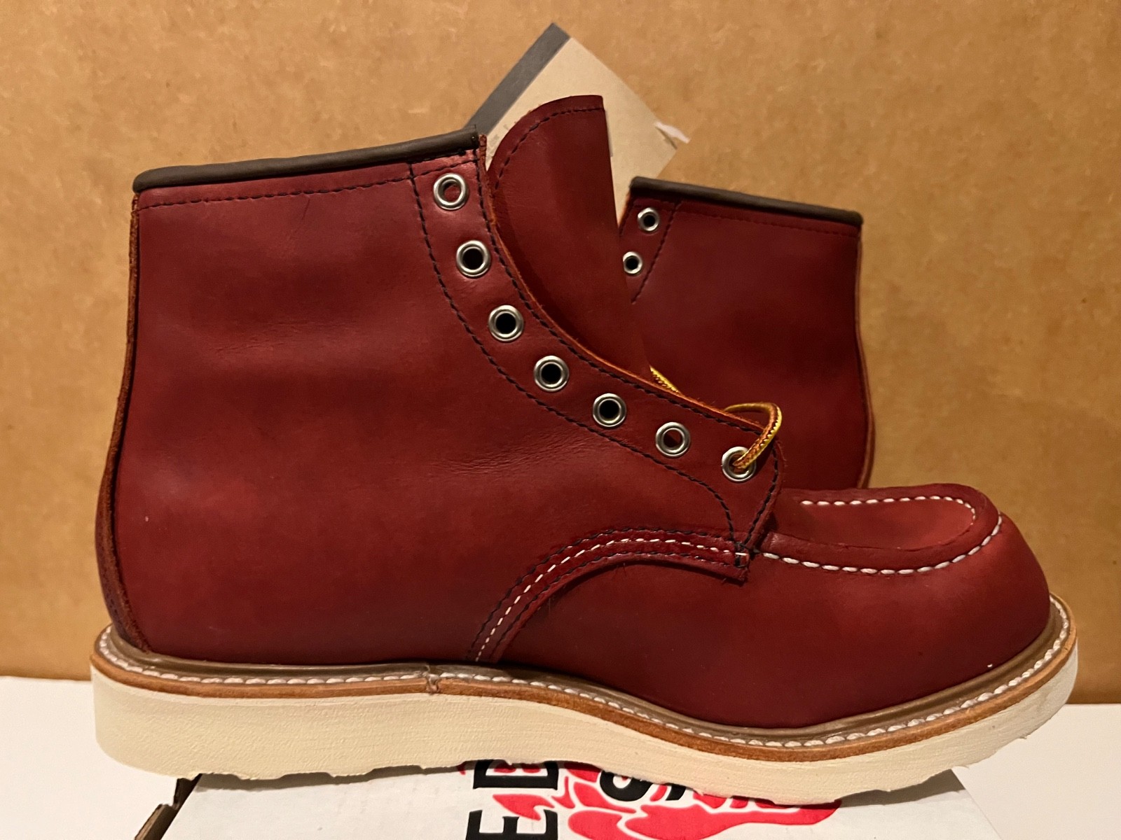 Red Wing Irish Setter 6" Heritage Classic MocToe GORE-TEX Boot Oro Russet 9 8864