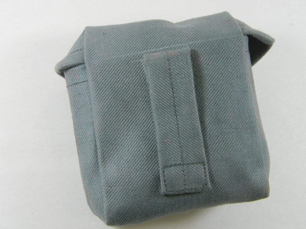 SWISS ARMY ISSUE K-31 CLEANING SET WITH POLYMER LOADING CLIP AND MUZZLE COVER