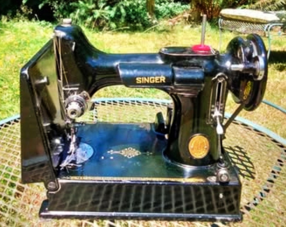 Late 1949 Singer Featherweight 221, with zigzag and blind stitch attachments