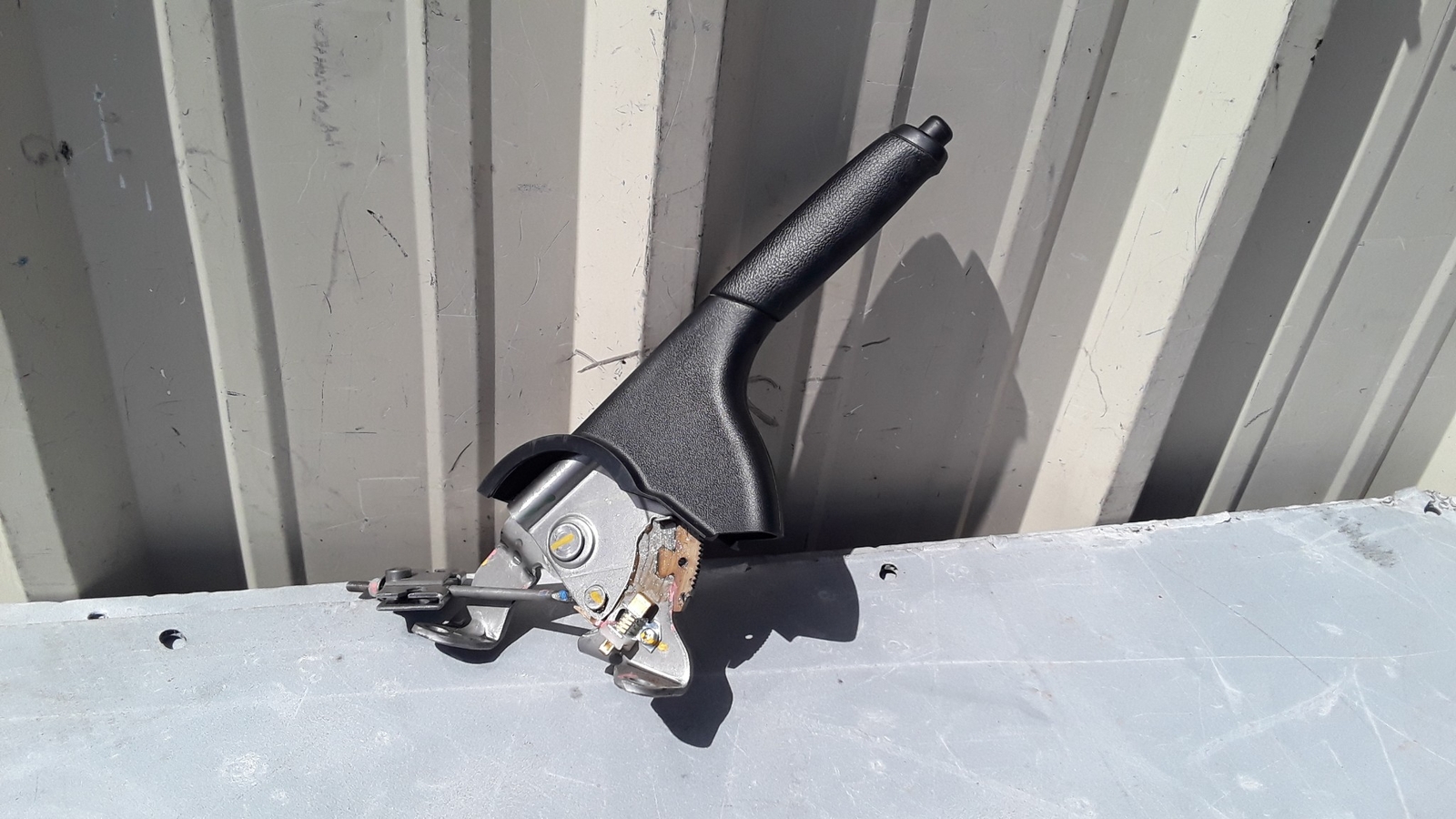 2015-2019 MITSUBISHI MIRAGE EMERGENCY PARKING STOP HANDBRAKE LEVER HANDLE OEM