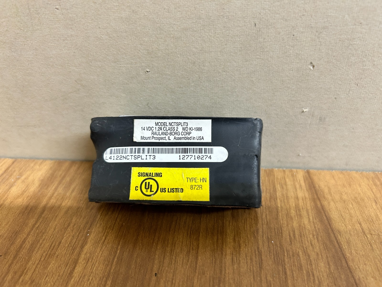 Rauland  NCTSPLIT3 Control Station Splitter