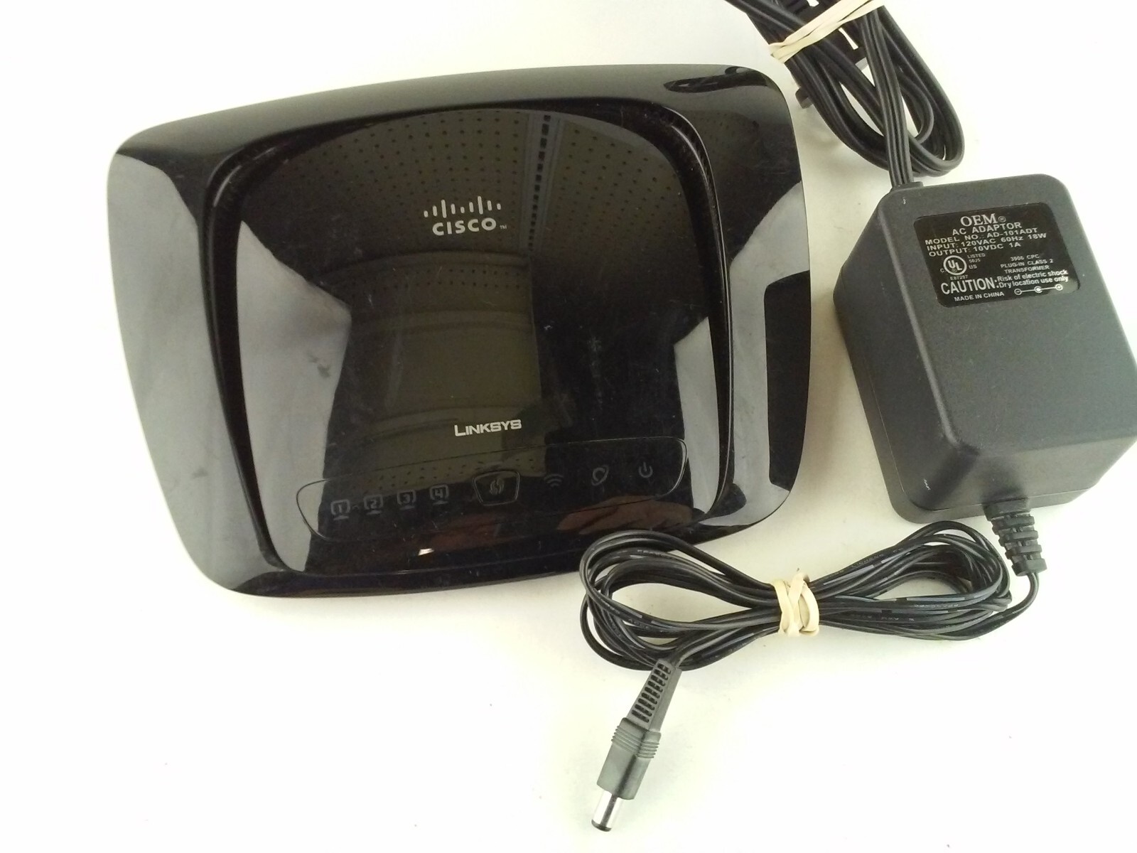 Cisco Linksys Wireless N Broadband Router WRT160N V3 4 Ports AD-101ADT