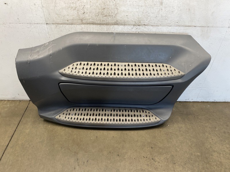 2019 Fairing for Peterbilt 579 (607-13058)