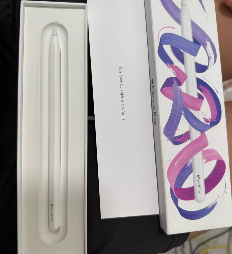 Apple Pencil Pro (Model A2538 / MX2D3AM/A) Brand NEW IN BOX.