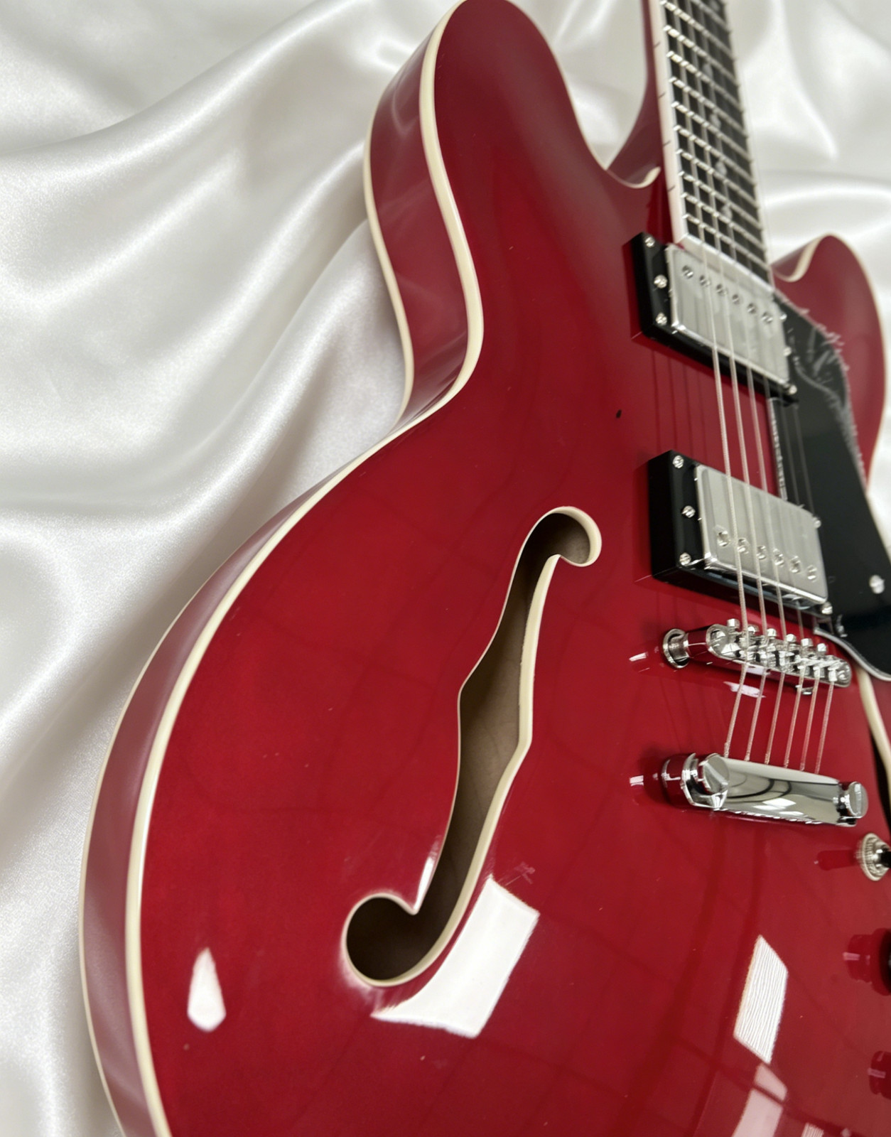 Semi-Hollow ES-335 Style  Electric Guitar Cherry Red HH Pickups