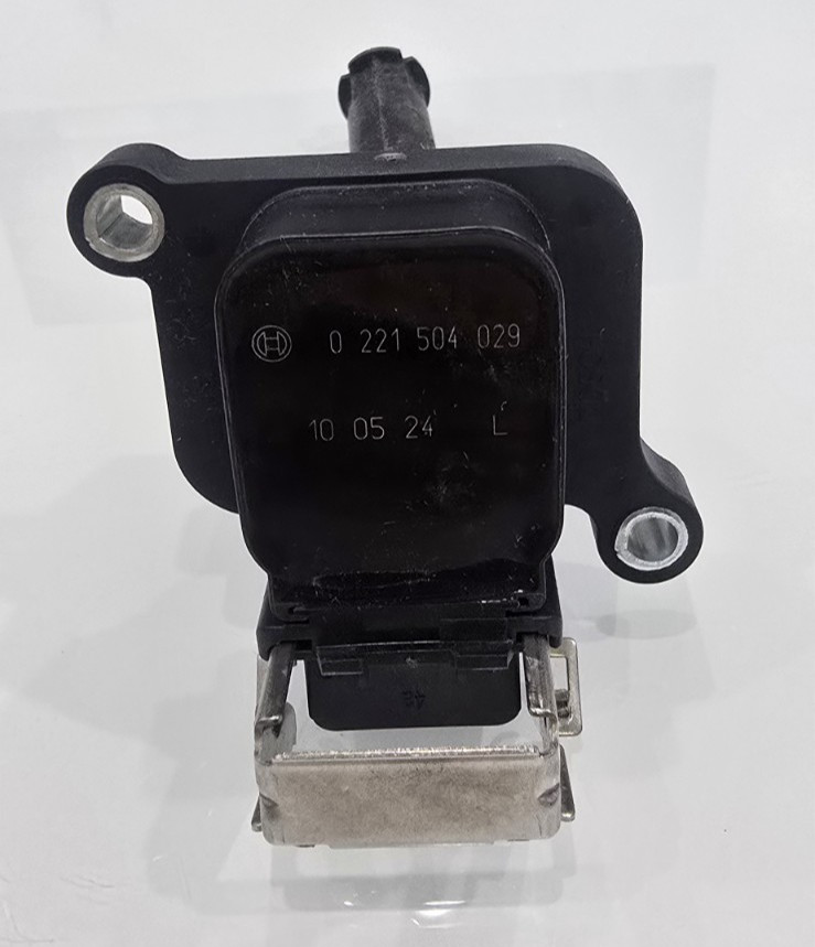BOSCH 0221504029 IGNITION COIL -ON- PLUG 1PCS