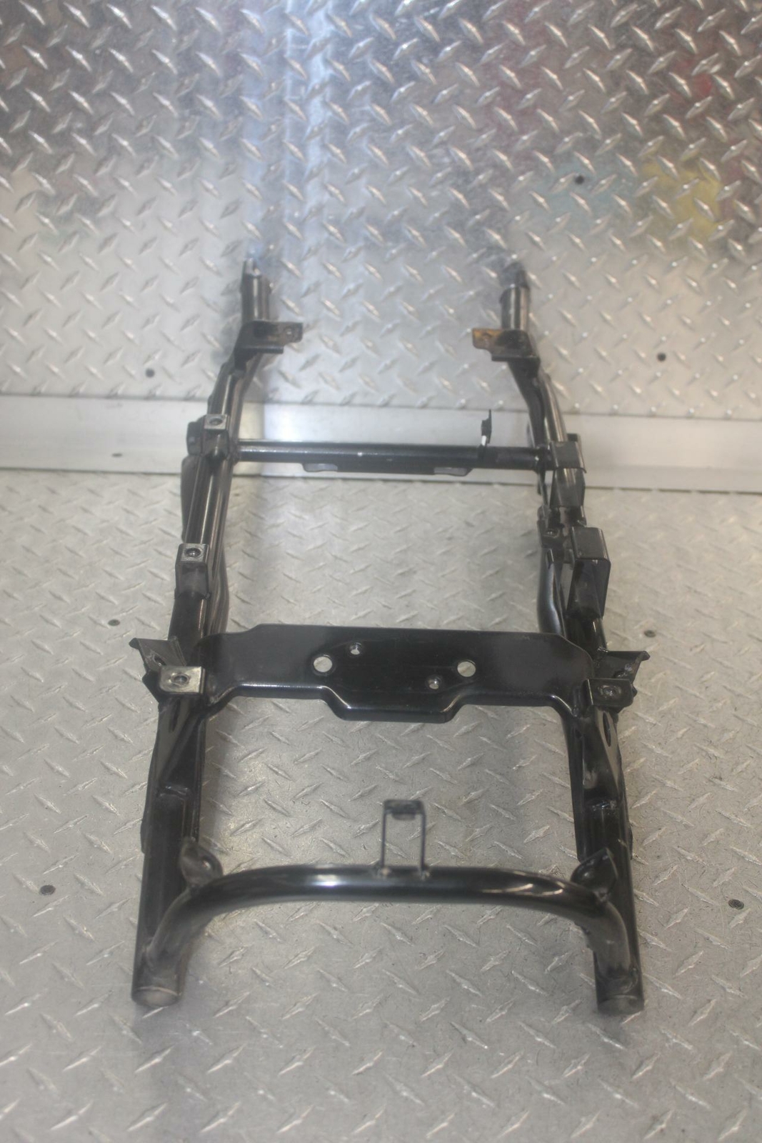 2003 KAWASAKI ZZR1200 REAR SUBFRAME BACK SUB FRAME 32160-1776-10