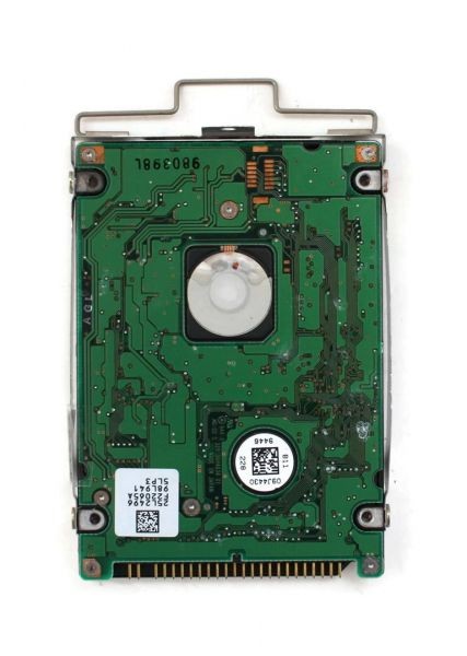6.49gb 4200rpm ata/ide laptop hdd, dbca-206480, nov-99, p/n: 21l9550 mlc: f2208