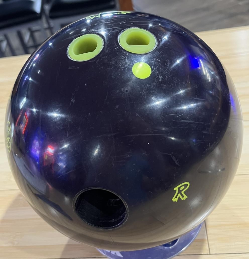 USED Radical Conspiracy Solid Reactive Bowling Ball, Black, 14LB (J)