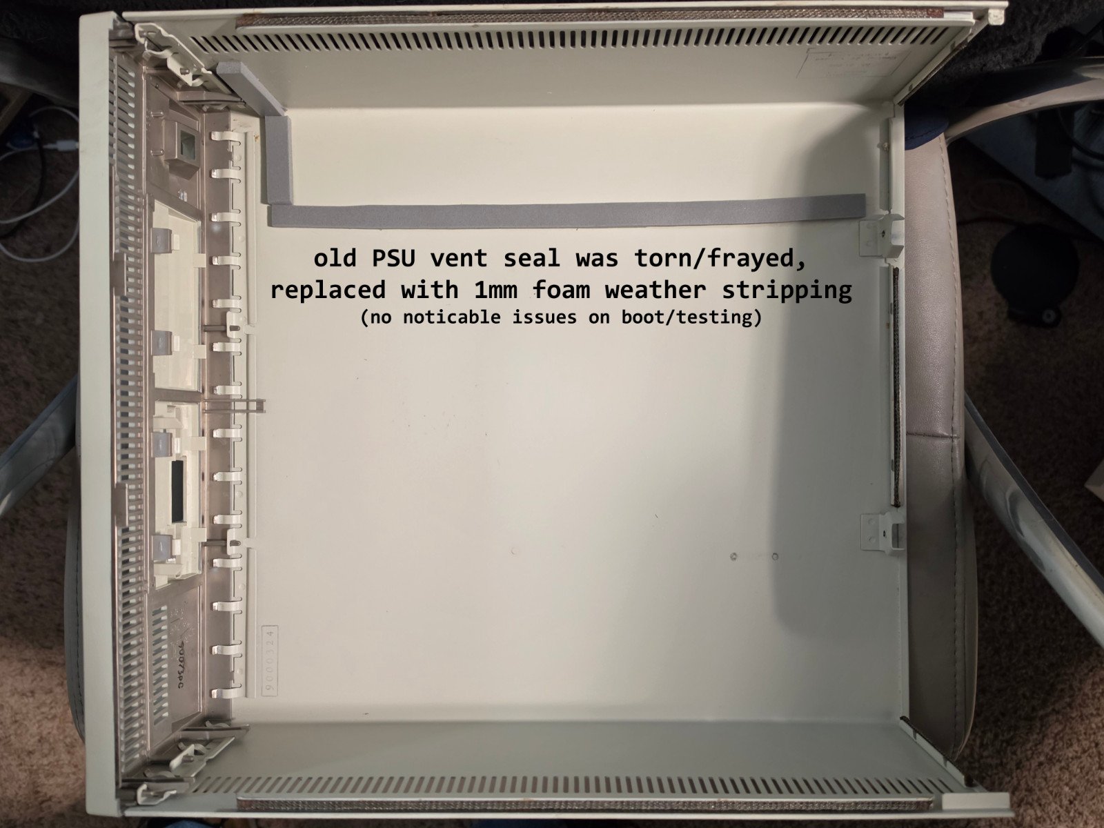 IBM PS/2 Model 50 / Type 8570 (Boots)