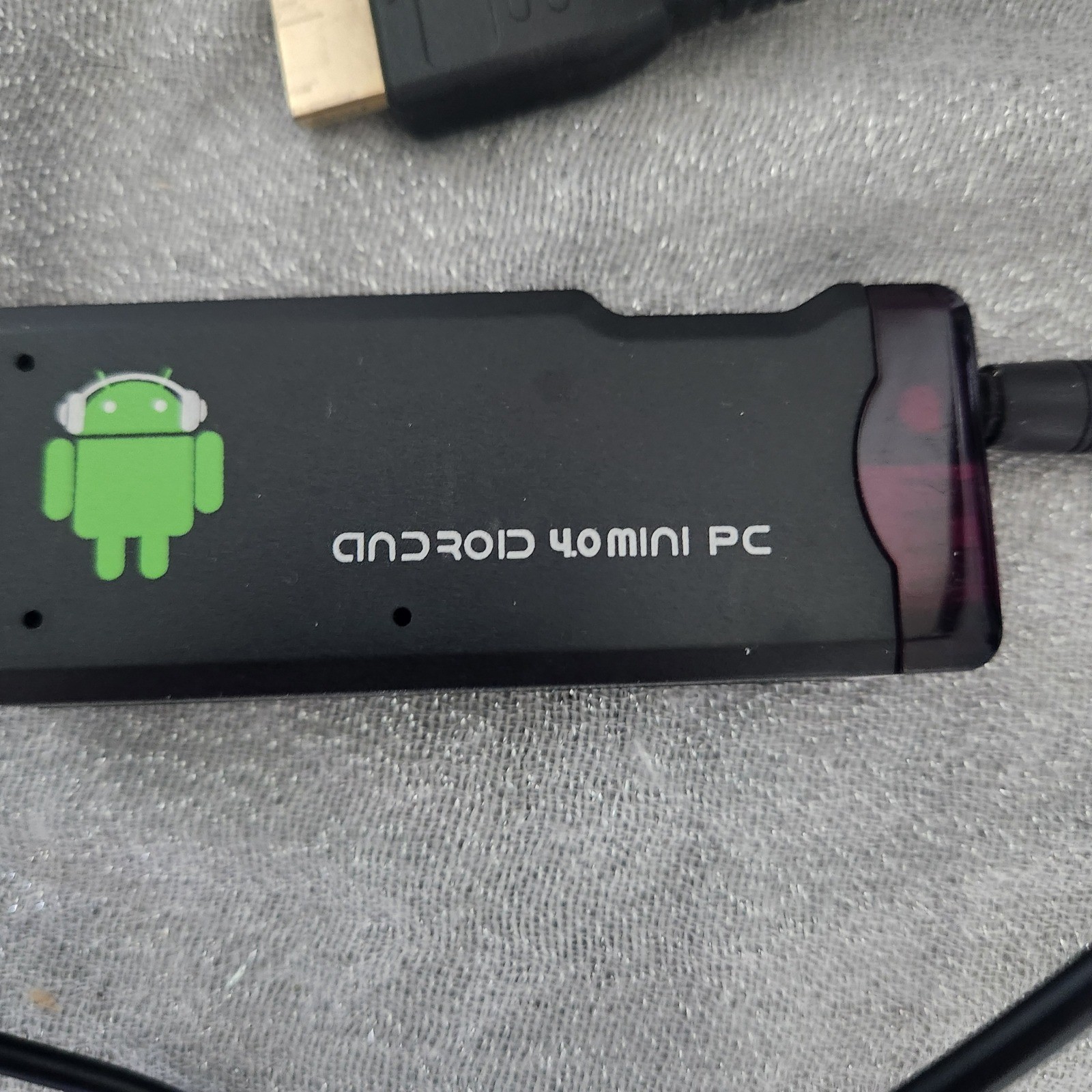 Android 4.0 Mini PC HDMI Stick TV Box Media Player Black with Power Adapter