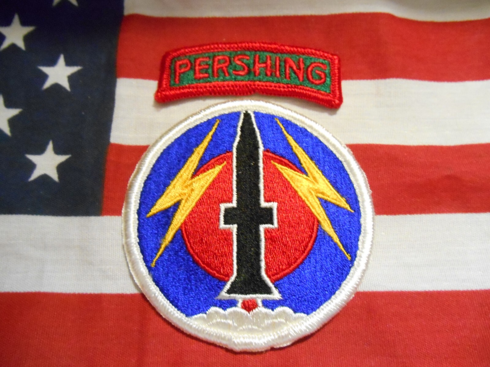 US ARMY 56TH FIELD ARTILLERY COMMAND BDE WITH PERSHING TAB COLOR SSI PATCH