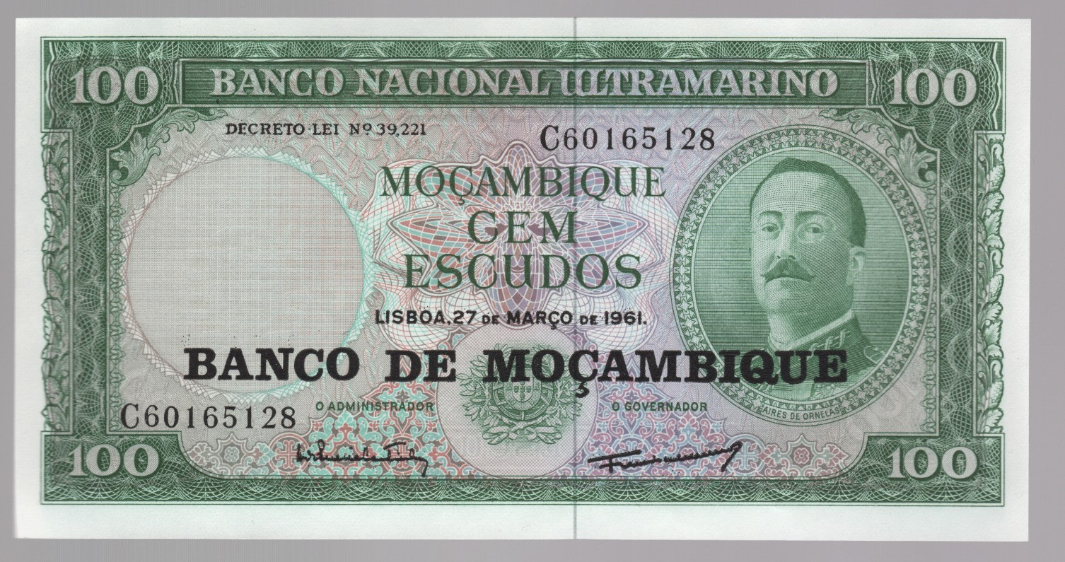 1961 Mozambique 100 Escudos Banknotes x2 – Consecutive Numbers