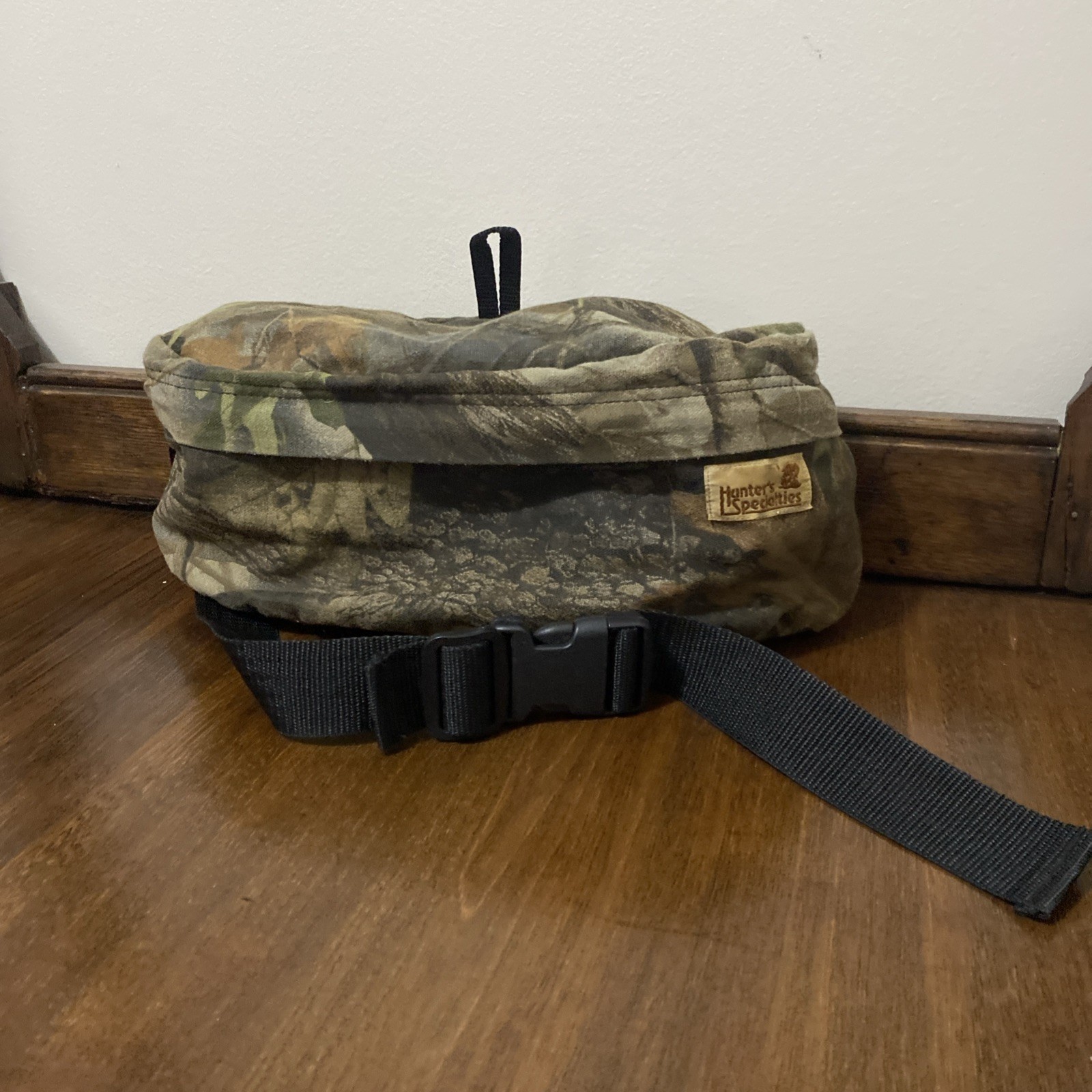 Hunter's Specialties Realtree Hardwoods Green Camo Hunting Fanny Waist Pack