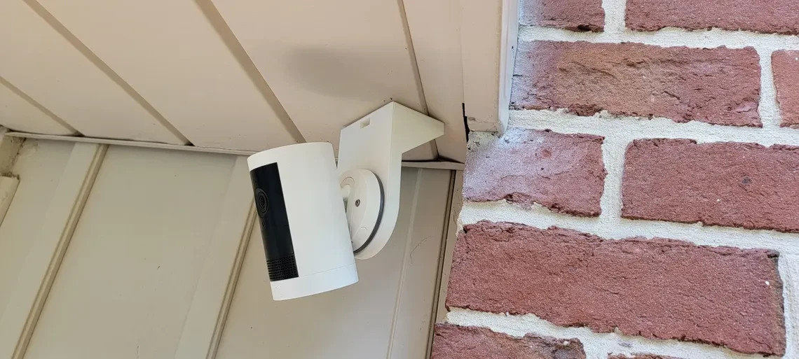 Ring Outdoor Cam Plus Mount, Ceiling, Wall, under Eaves, Wall, Post