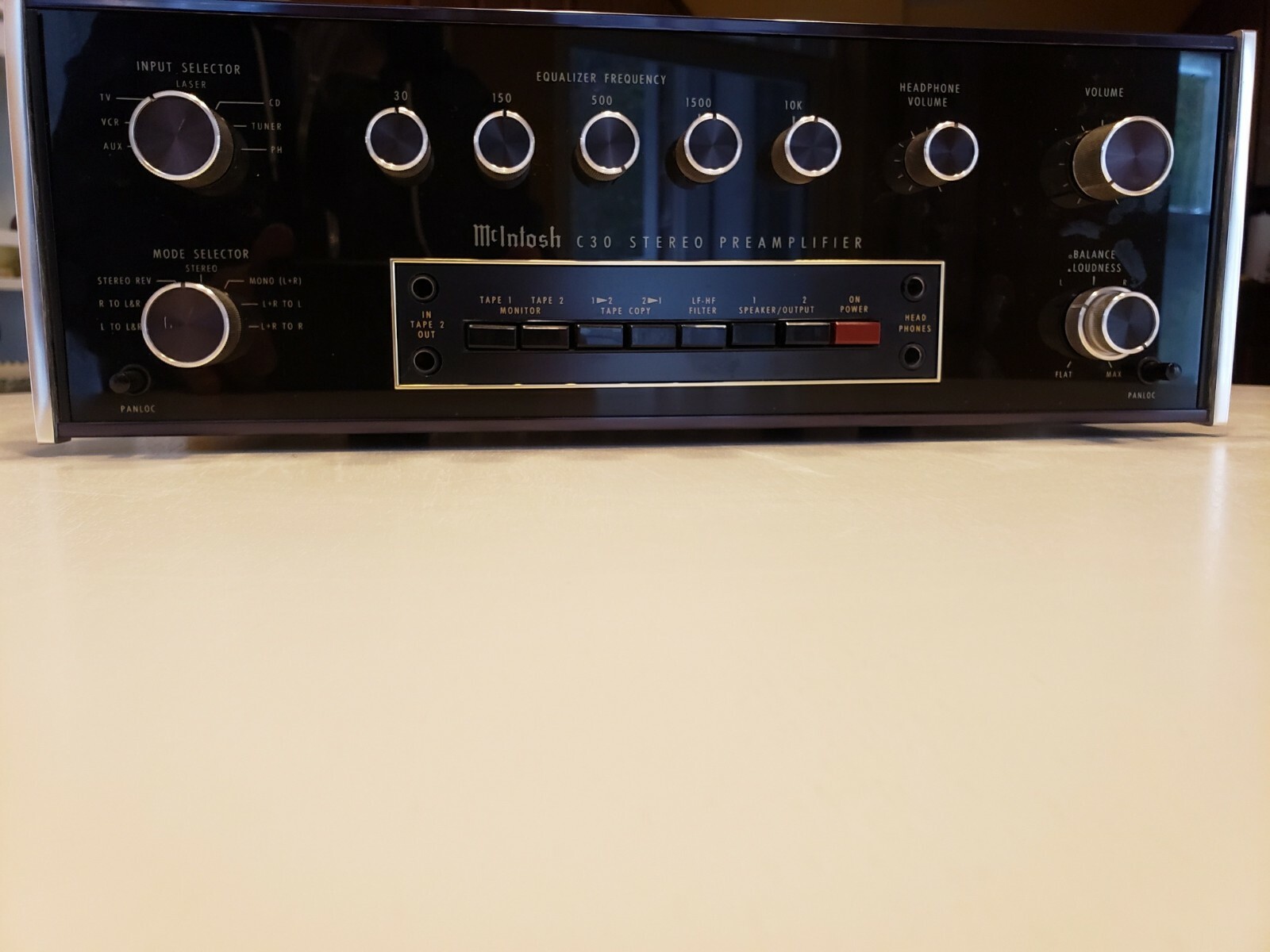 McIntosh Preamplifier c30 16 x 5.5 x 12.5