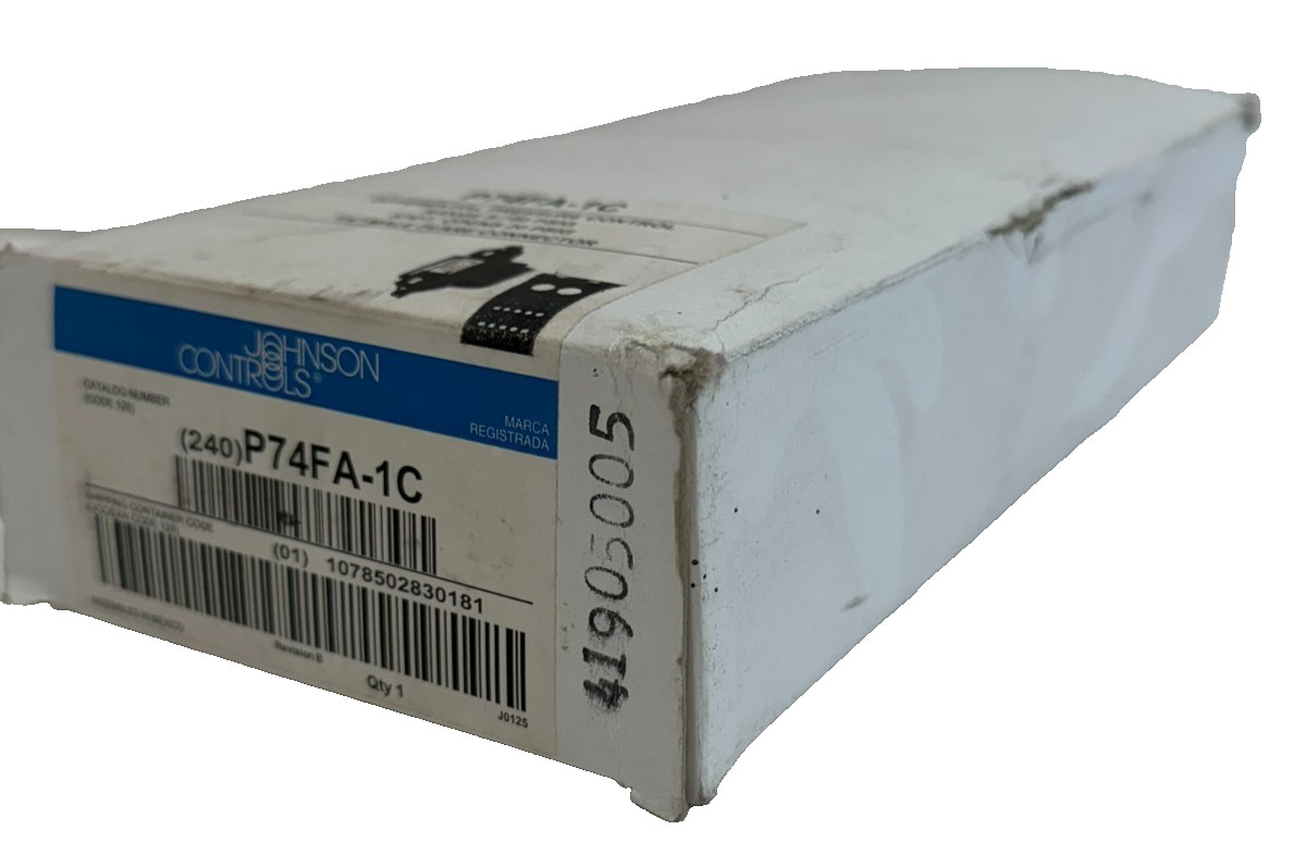 NEW JOHNSON CONTROLS P74FA-1C DIFFERENTIAL PRESSURE CONTROL RANGE 8-60 PSIG
