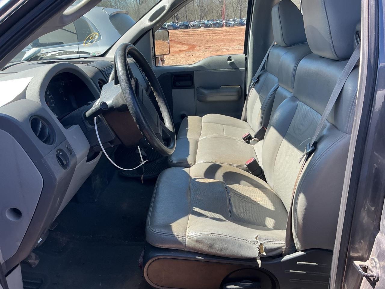 F150 2006 Glove Box 4991472