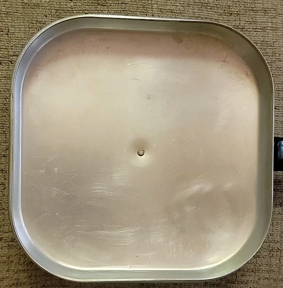 Vintage Sunbeam Controlled Heat Automatic Fry Pan With Cord & Manual - Working