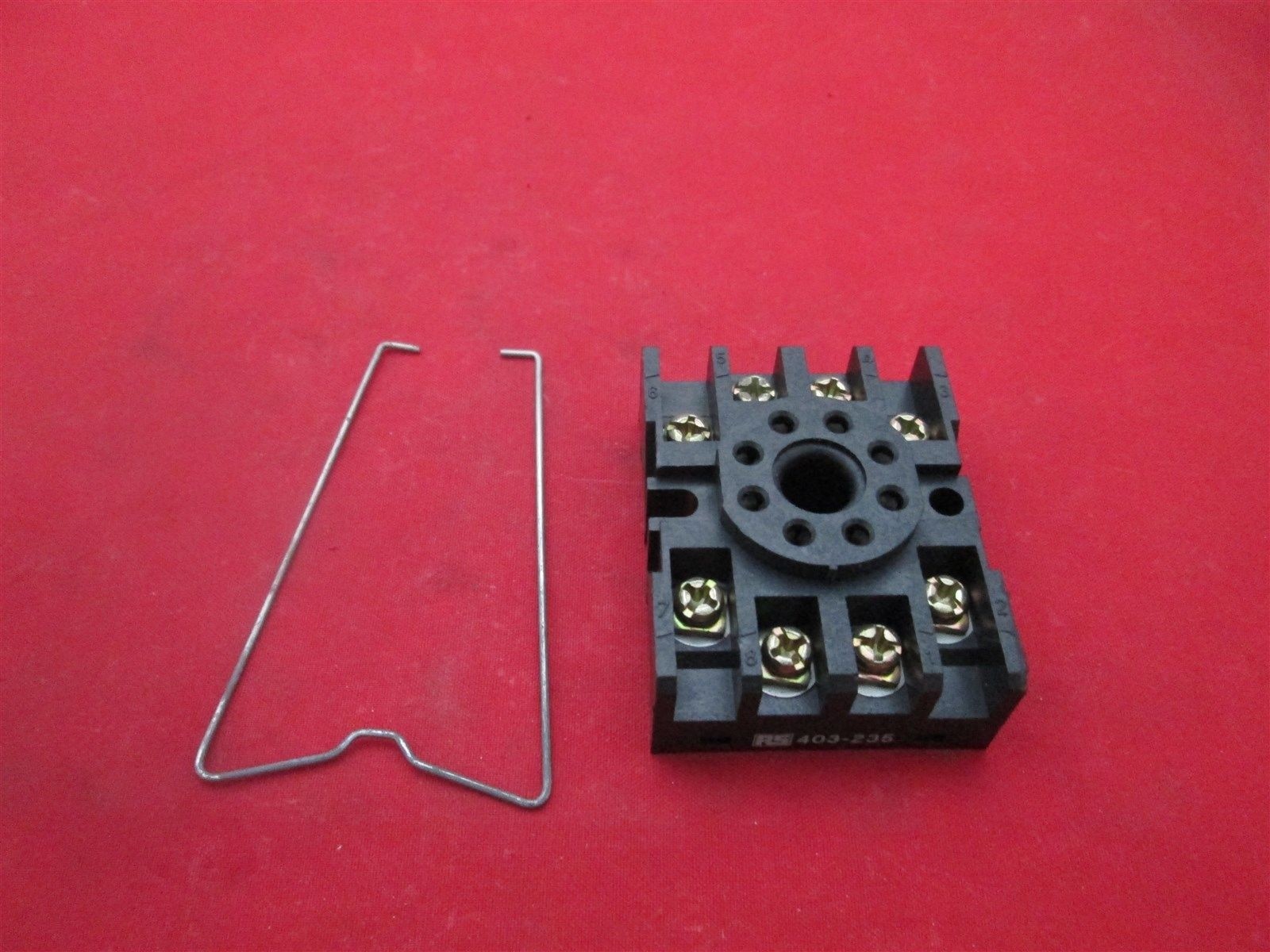 RS 403-235 Relay Socket