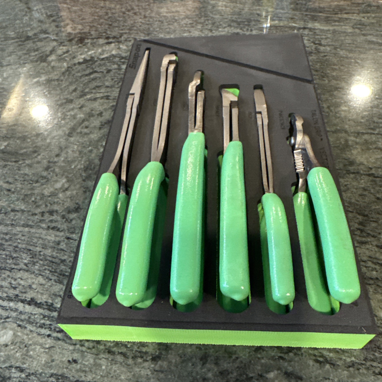 snap on pl600es2fg 6 pc. pliers cutters crimpers set in foam green new