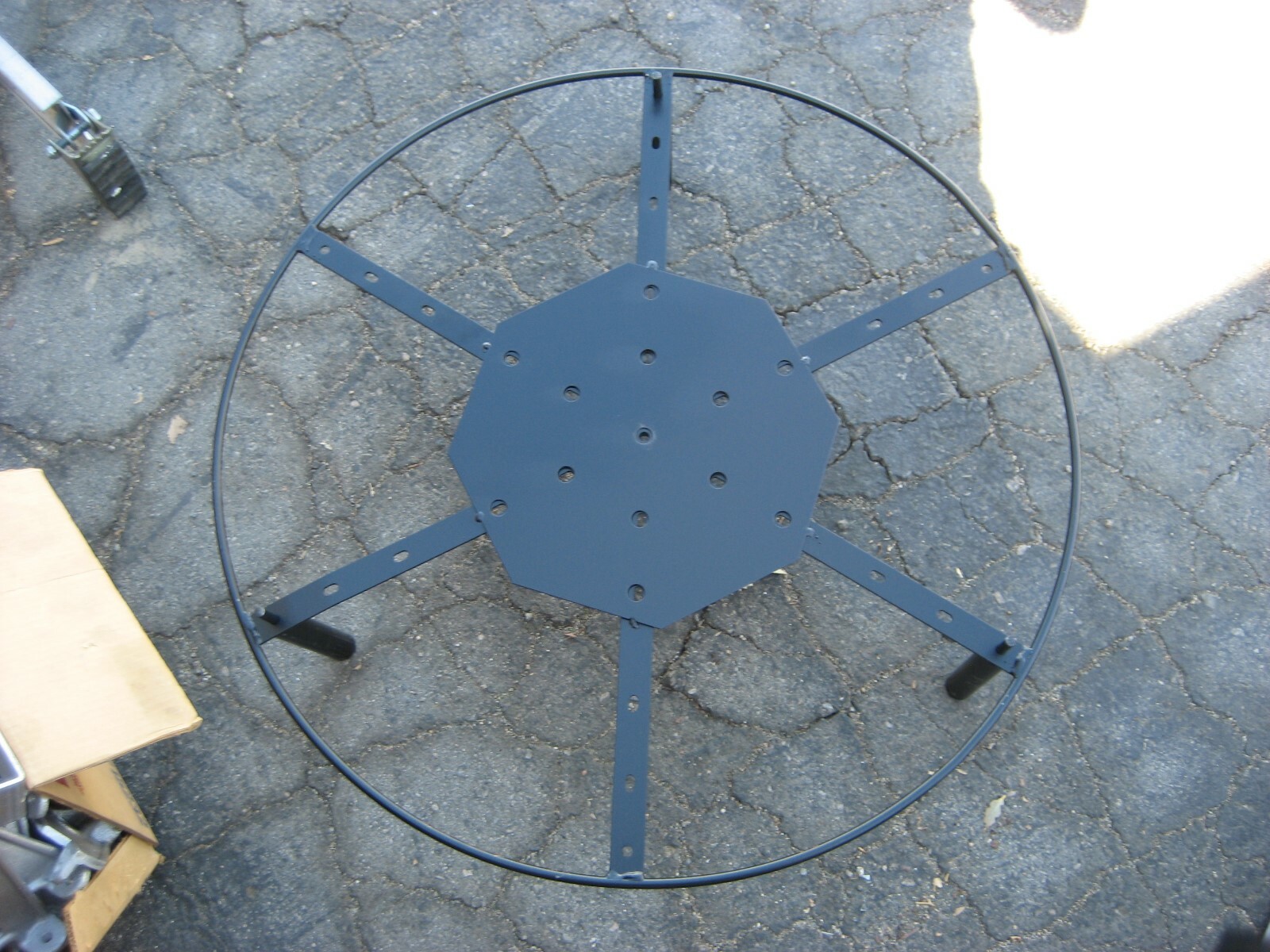 SPACE LIGHT FRAME
