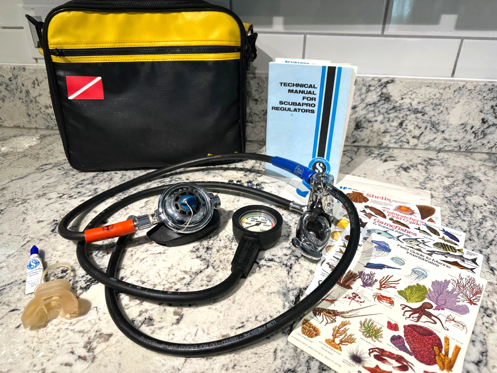 SCUBAPRO Sherwood Scuba Diving Equipment With Manual Fish Cards & Travel Bag
