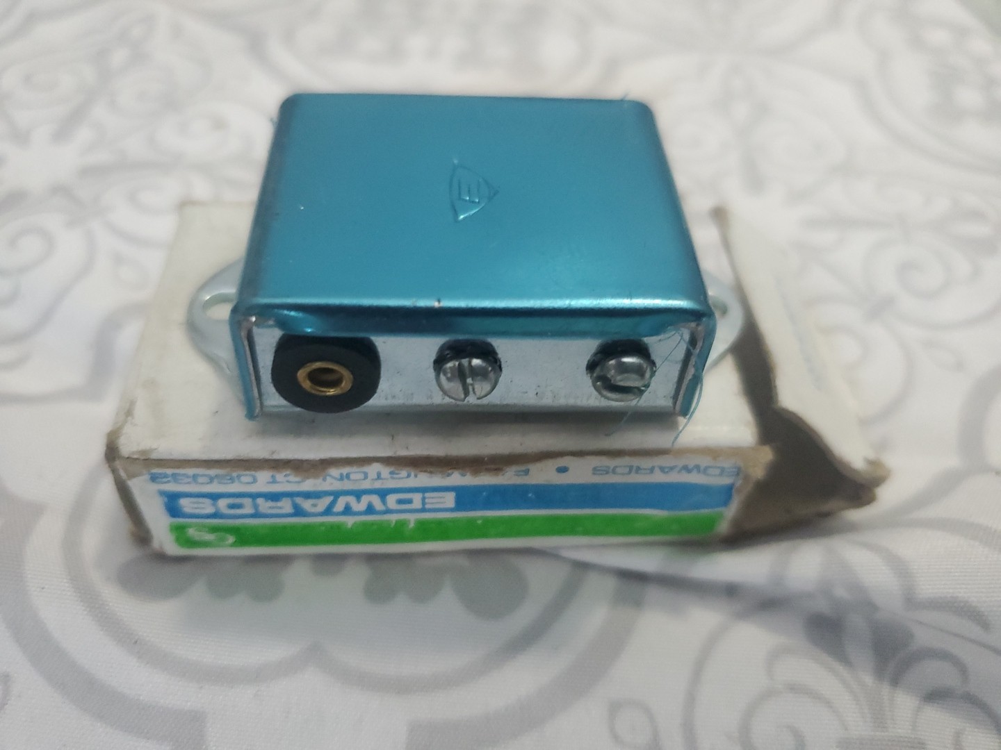 Edwards 15-1G5 Lungen Buzzer 24 VAC 60Hz