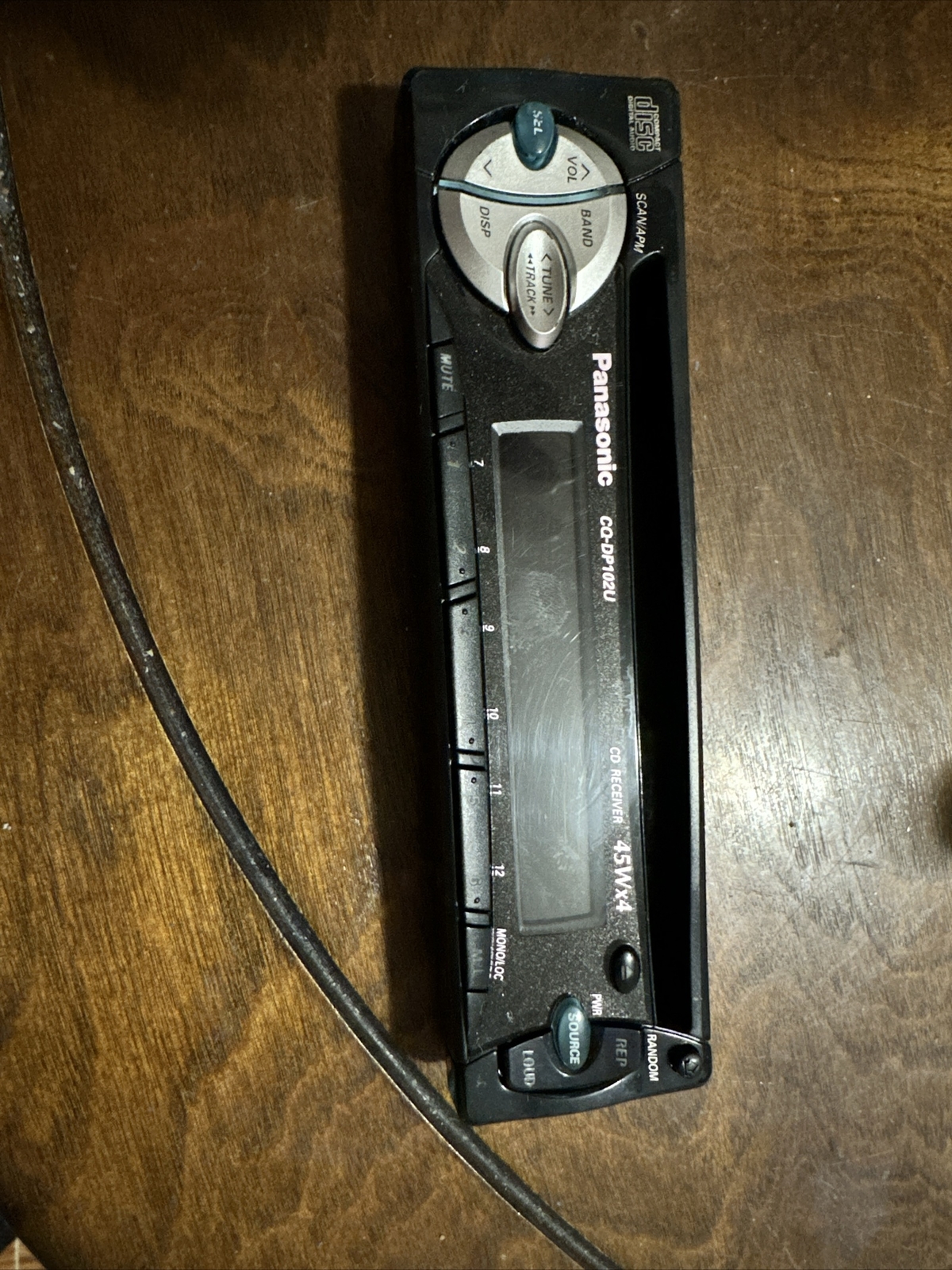 Panasonic CQ-DP102U