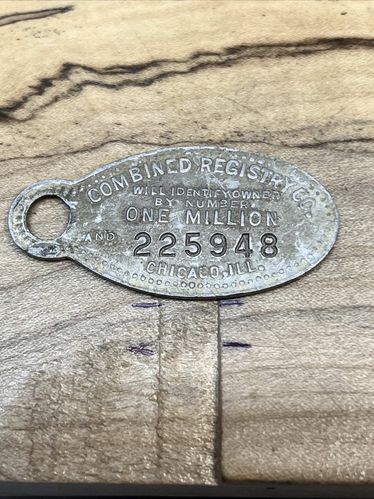 Chicago Il. Registry Co. Key Fob. $1 Reward If Found *D975