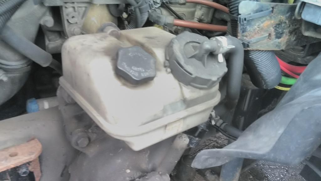 Replaces 2010 FREIGHTLINER CASCADIA 113 POWER STEERING RESERVOIR ,  OH