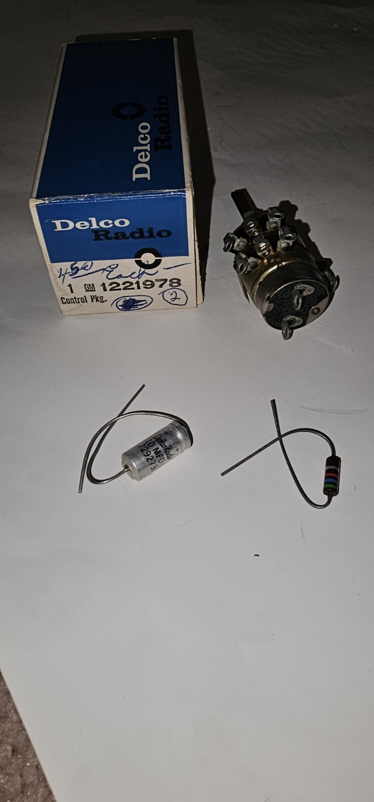 GM VOLUME TONE CONTROL RADIO SWITCH 1221978 7292738